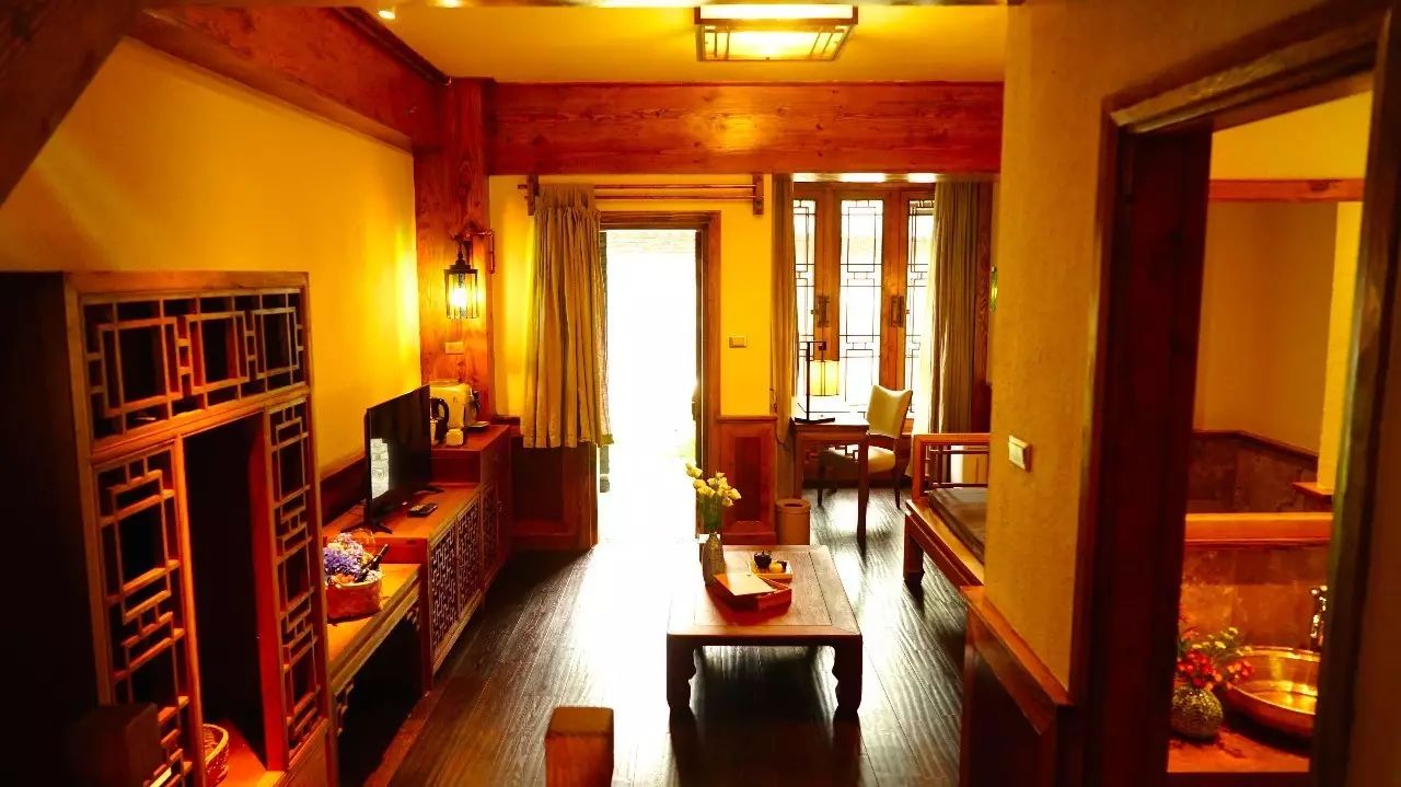 松贊麗江林卡，歷經(jīng)千百年歲月流淌的歷史古建