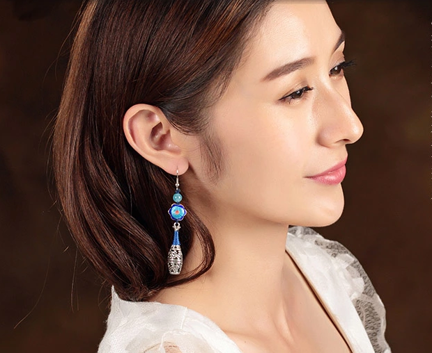 氣質(zhì)鏤空耳墜家佳樂(lè)文學(xué)復(fù)古風(fēng)耳環(huán)首飾