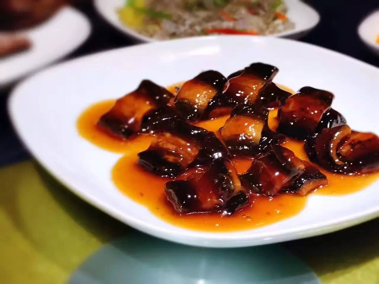 塘棲古鎮(zhèn)小茶姑娘，古鎮(zhèn)溪邊沐浴清風(fēng)滌蕩心靈