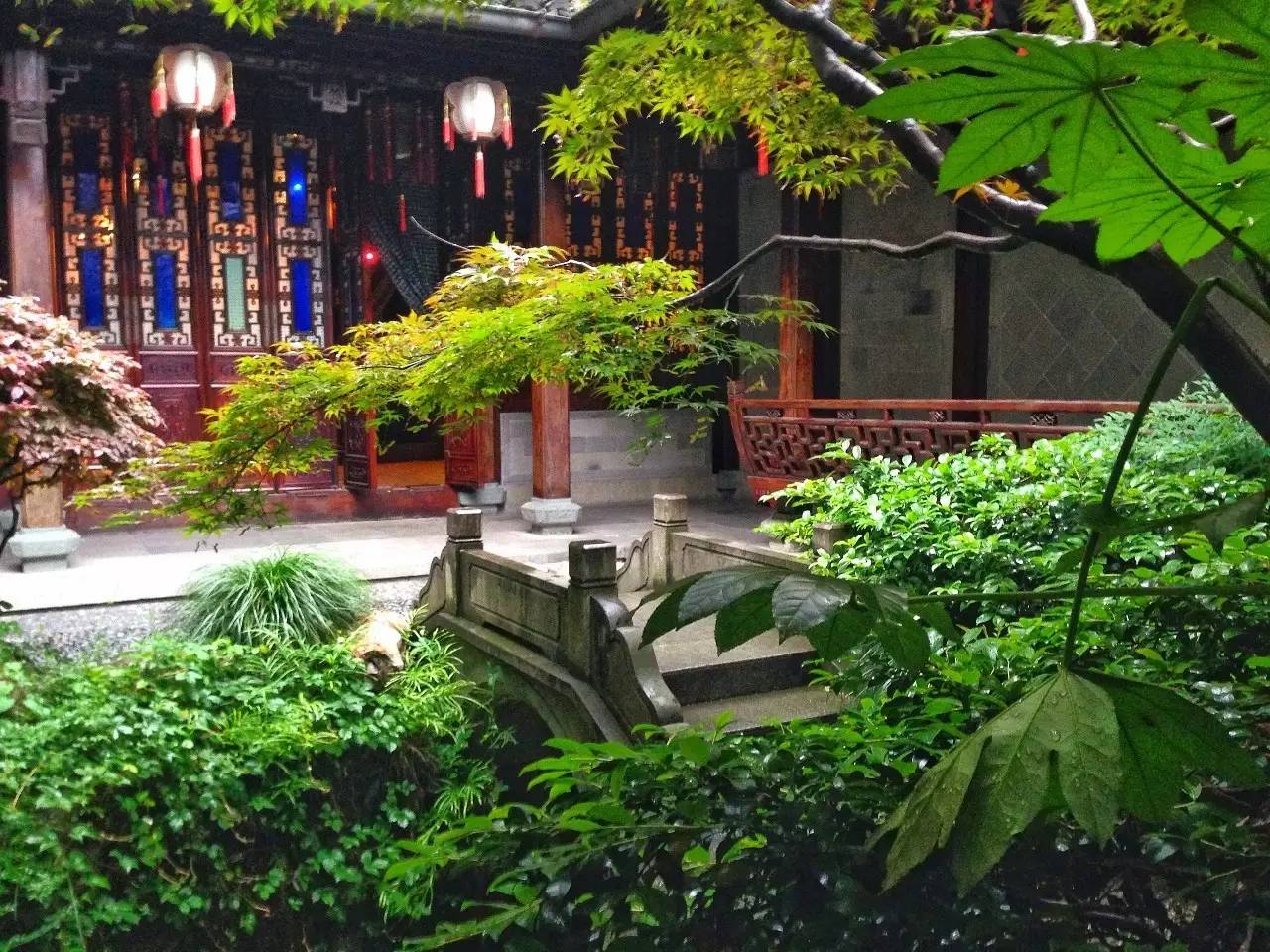 江南豪宅，淺談?dòng)米咸春突ɡ婺窘ǖ暮r故居