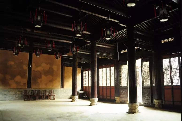 《那年花開(kāi)月正圓》吳家東院和周家大院設(shè)計(jì)