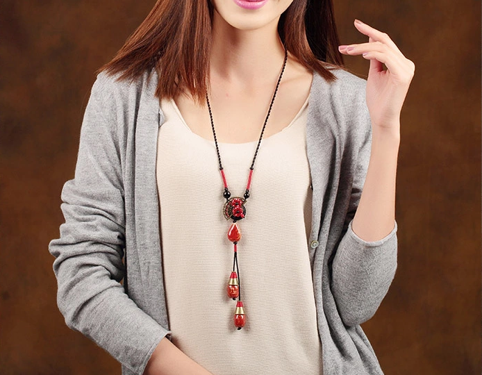 紅陶瓷吊墜復古風毛衣鏈項鏈首飾