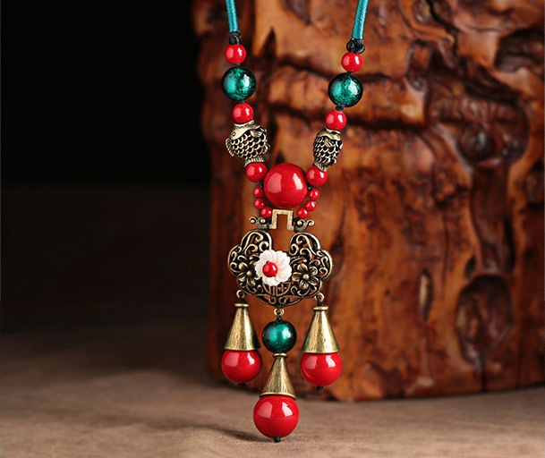 長命鎖吊墜家佳樂文學(xué)手工毛衣鏈項(xiàng)鏈?zhǔn)罪? src="/wenxue/d/file/bigpic/190404/04/13-1F925120001-50.png" style="height: 517px; width: 750px;" / data-9wPl="ZSCvDc"><br / data-RR98="atgEDd">
	<img alt=