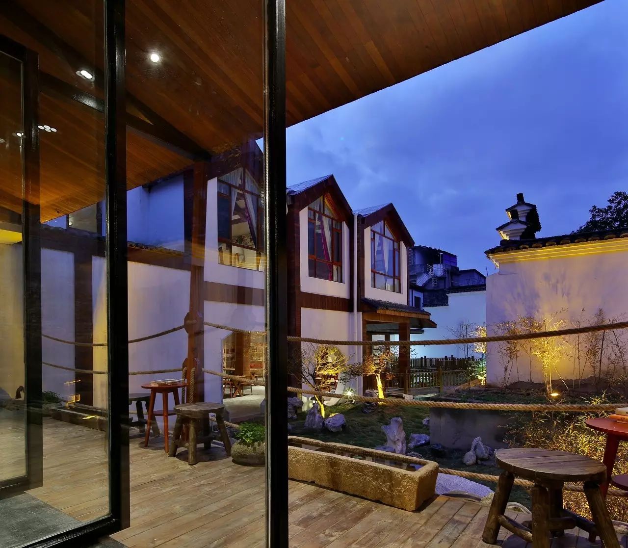 陶舍藝術酒店，一個「詩意的世界」