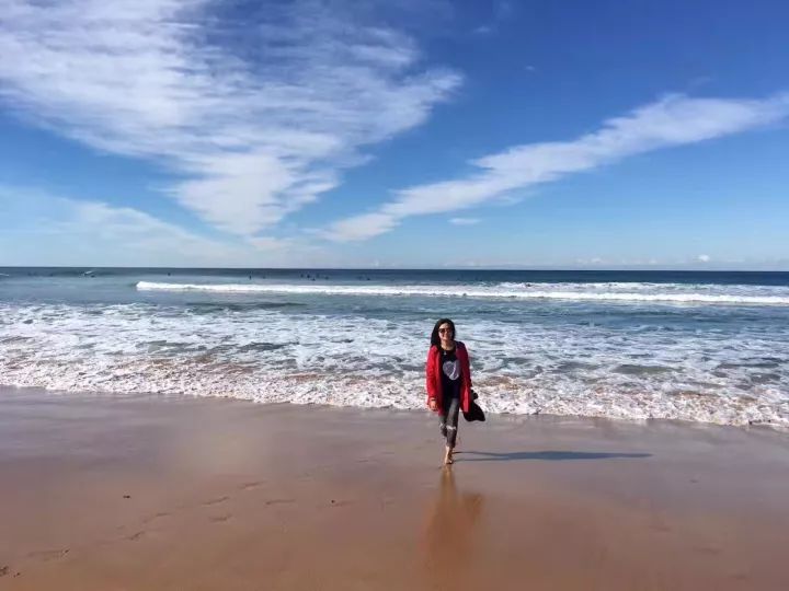 翡翠灣，在遼闊的海洋前做回?zé)o憂快樂的自我