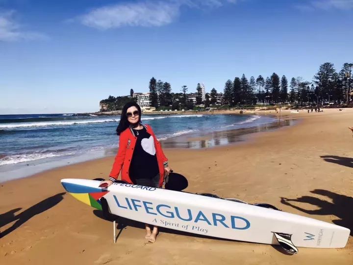 翡翠灣，在遼闊的海洋前做回?zé)o憂快樂的自我