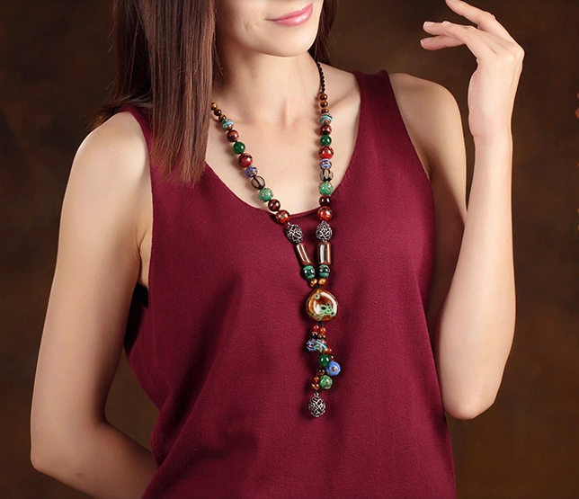 流光溢彩時(shí)尚民族風(fēng)毛衣鏈項(xiàng)鏈?zhǔn)罪? src="/wenxue/d/file/bigpic/190404/04/13-1F926233G5.png" style="height: 509px; width: 750px;" / data-fe9Y="uFAfBS"><br / data-RiMt="IREe9R">
	<img alt=