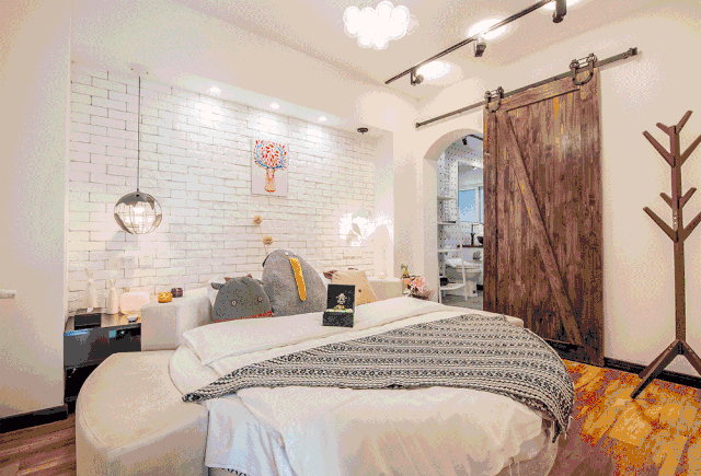 上?！TARH影居，和明星入住同一個家