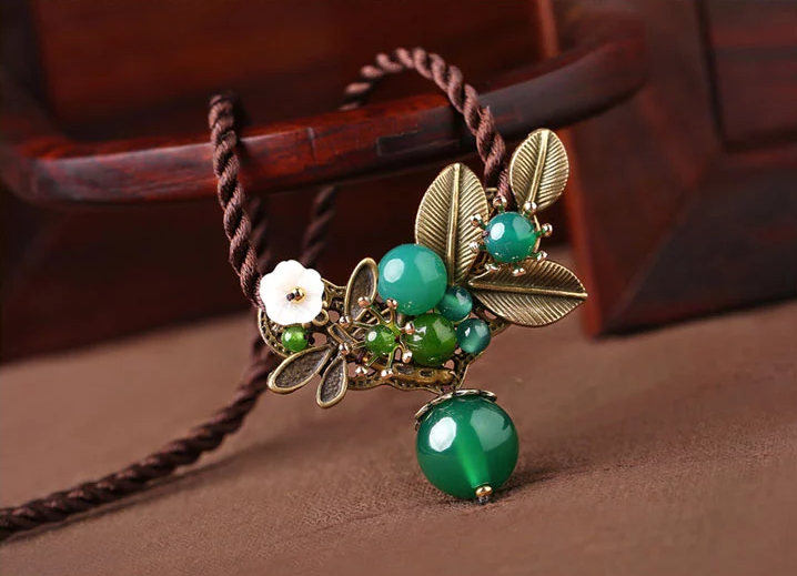 綠色瑪瑙吊墜鎖骨鏈民族風項鏈首飾