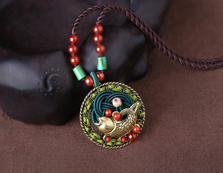 古風(fēng)魚吊墜鎖骨鏈民族風(fēng)項(xiàng)鏈?zhǔn)罪? src="/wenxue/d/file/bigpic/190404/04/13-1F92Q10428.png" style="height: 536px; width: 750px;" / data-lqAW="bmIXAi"><br / data-LLxF="Mgante">
	<img alt=