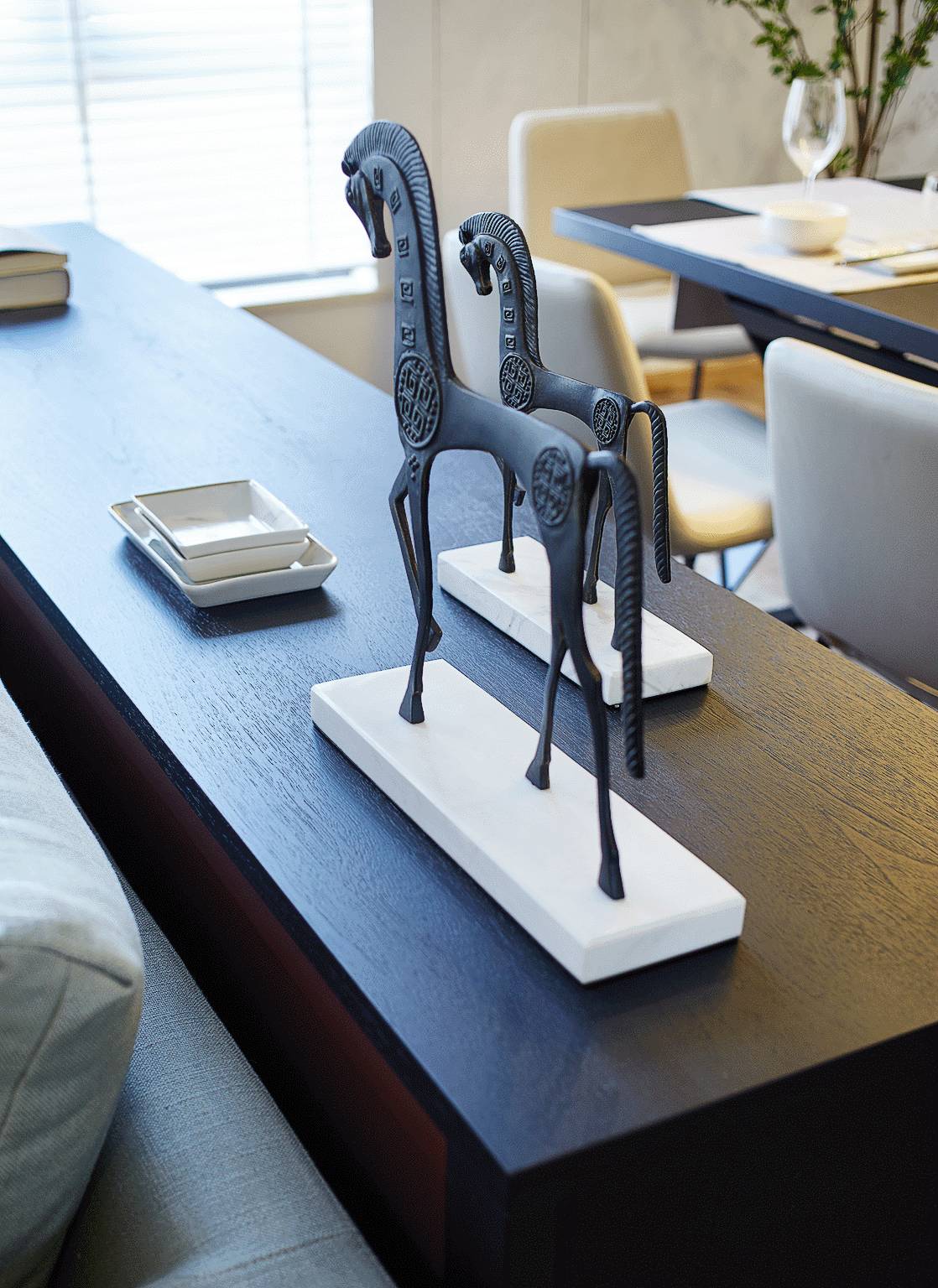 原木清風(fēng)，家理應(yīng)如此