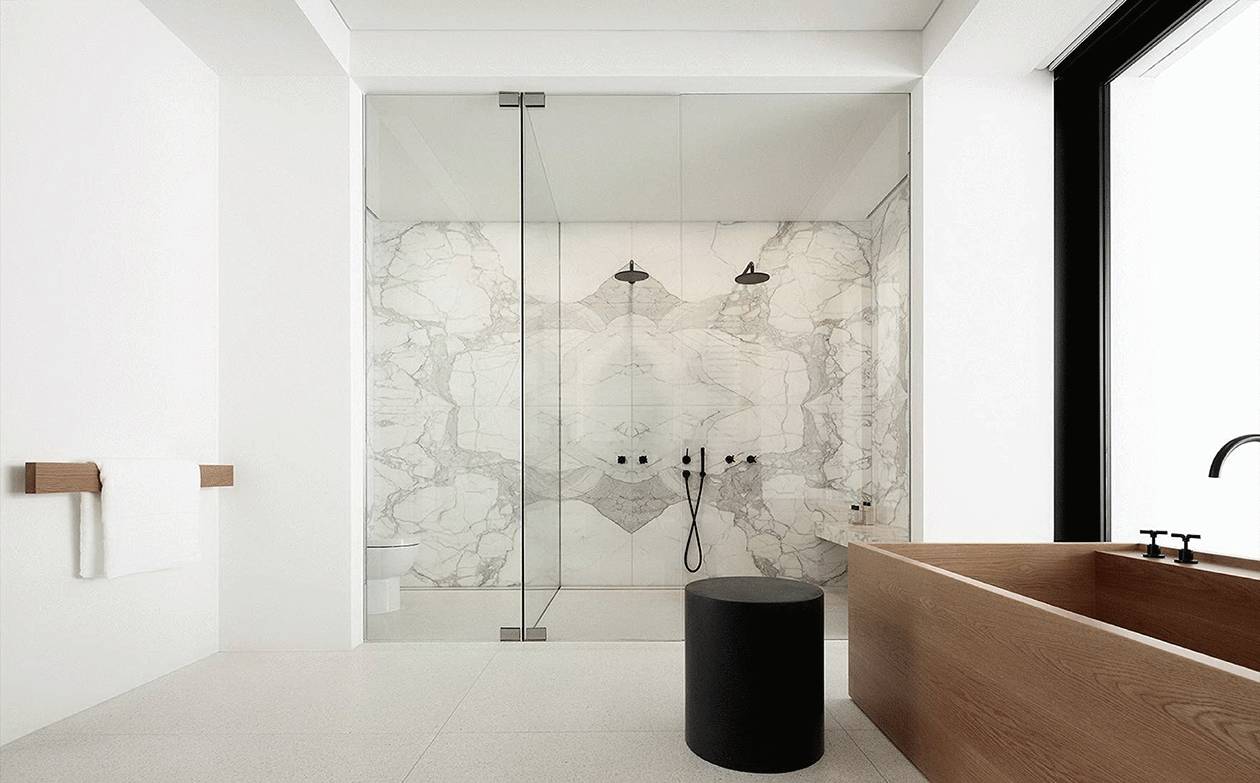 越白越簡，越極致