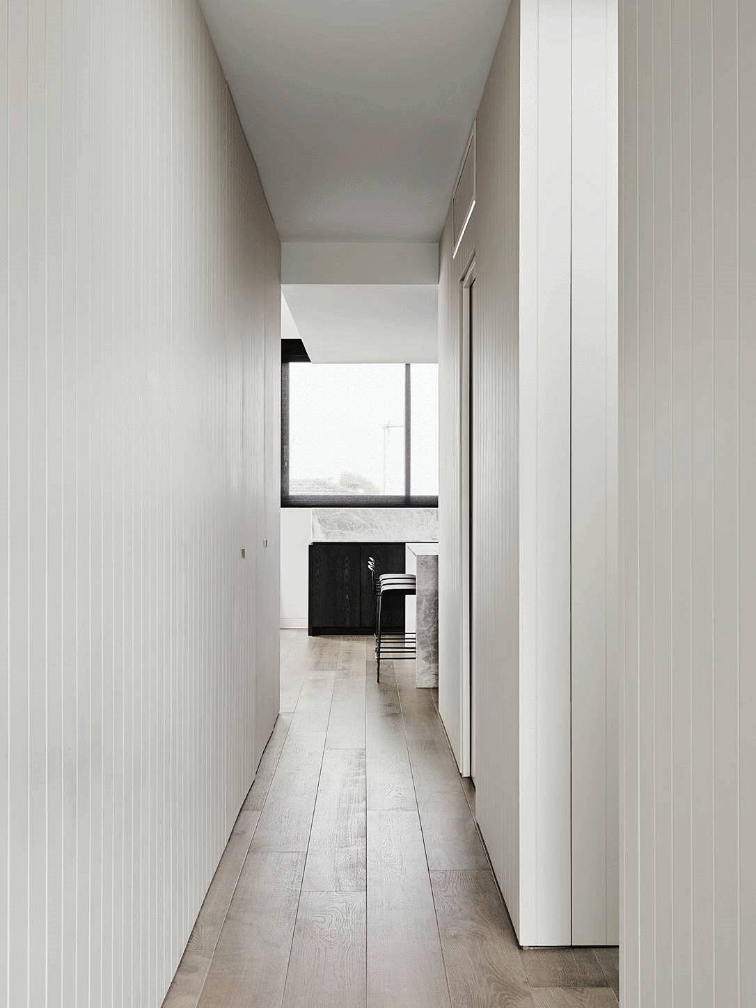 越白越簡(jiǎn)，越極致