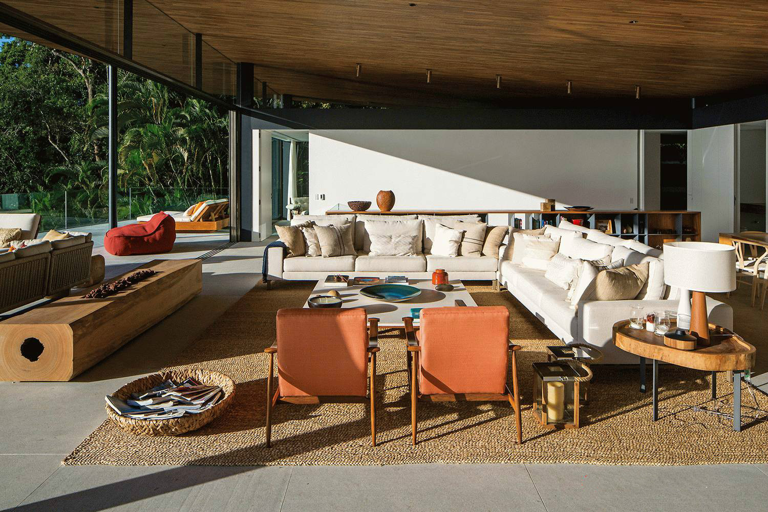 與大自然完美結合的森林別墅設計