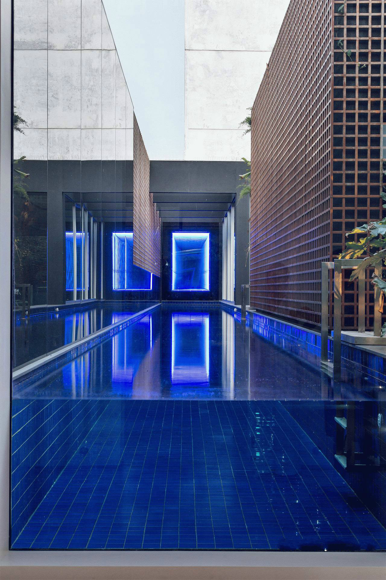 與大自然完美結(jié)合的森林別墅設(shè)計