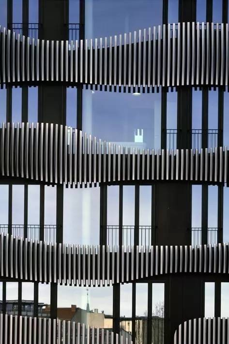 木格柵建筑，次序中的美