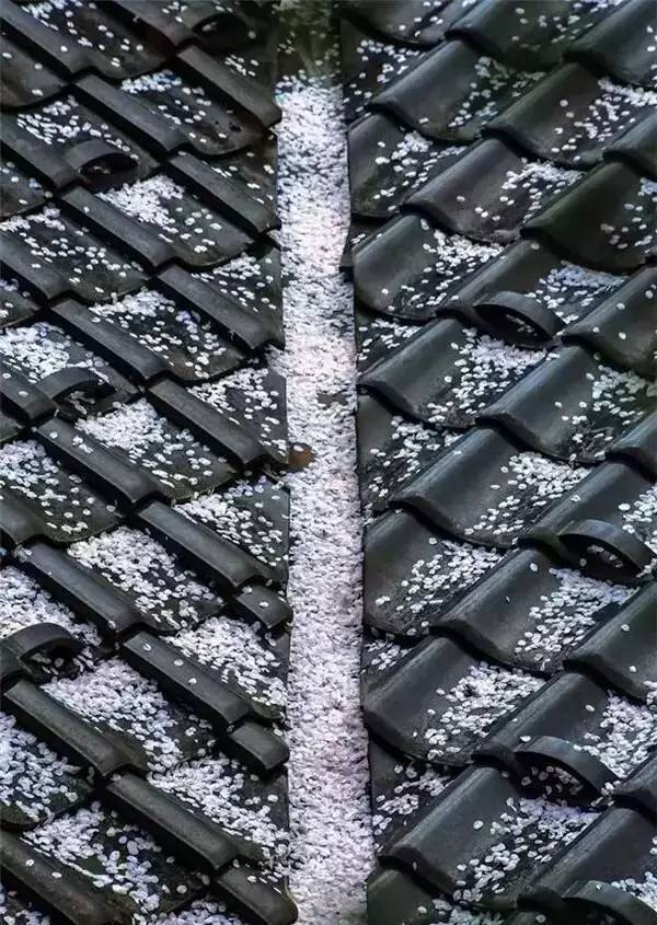 古建筑，一片瓦，遮風(fēng)擋雨