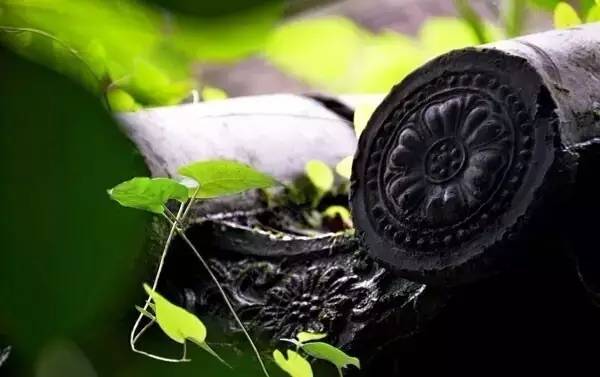 古建筑，一片瓦，遮風(fēng)擋雨