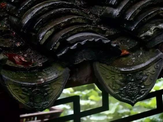 古建筑，一片瓦，遮風(fēng)擋雨