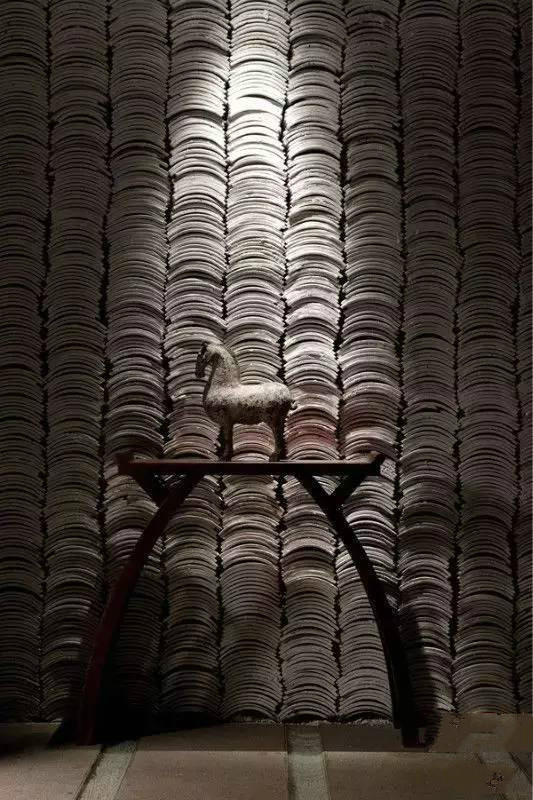 古建筑，一片瓦，遮風(fēng)擋雨