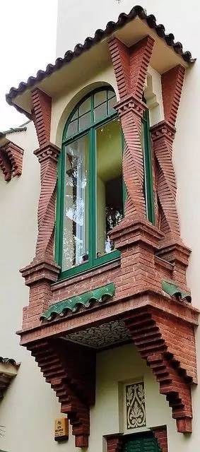 紅磚的建筑藝術(shù)，每一張紅磚墻都可以拿去做紅