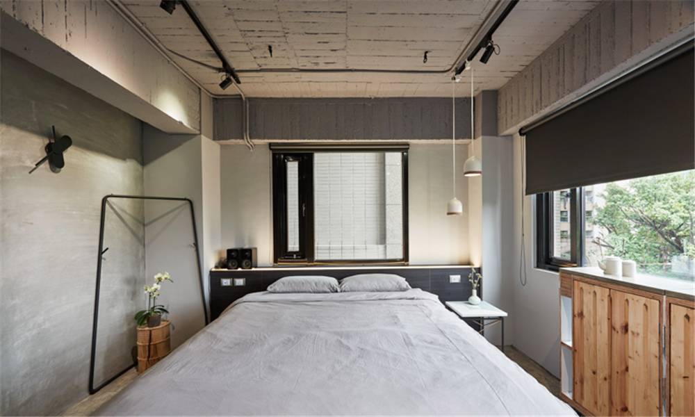 水泥毛坯房遇到中式禪意，最原生態(tài)的高級灰典