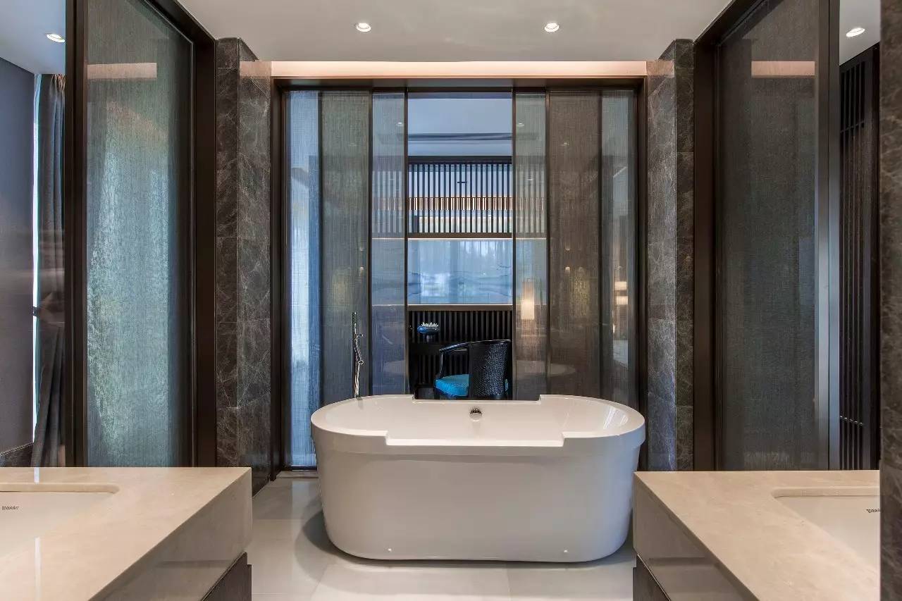 樸質(zhì)的奢華，自然返璞的當代別墅設(shè)計