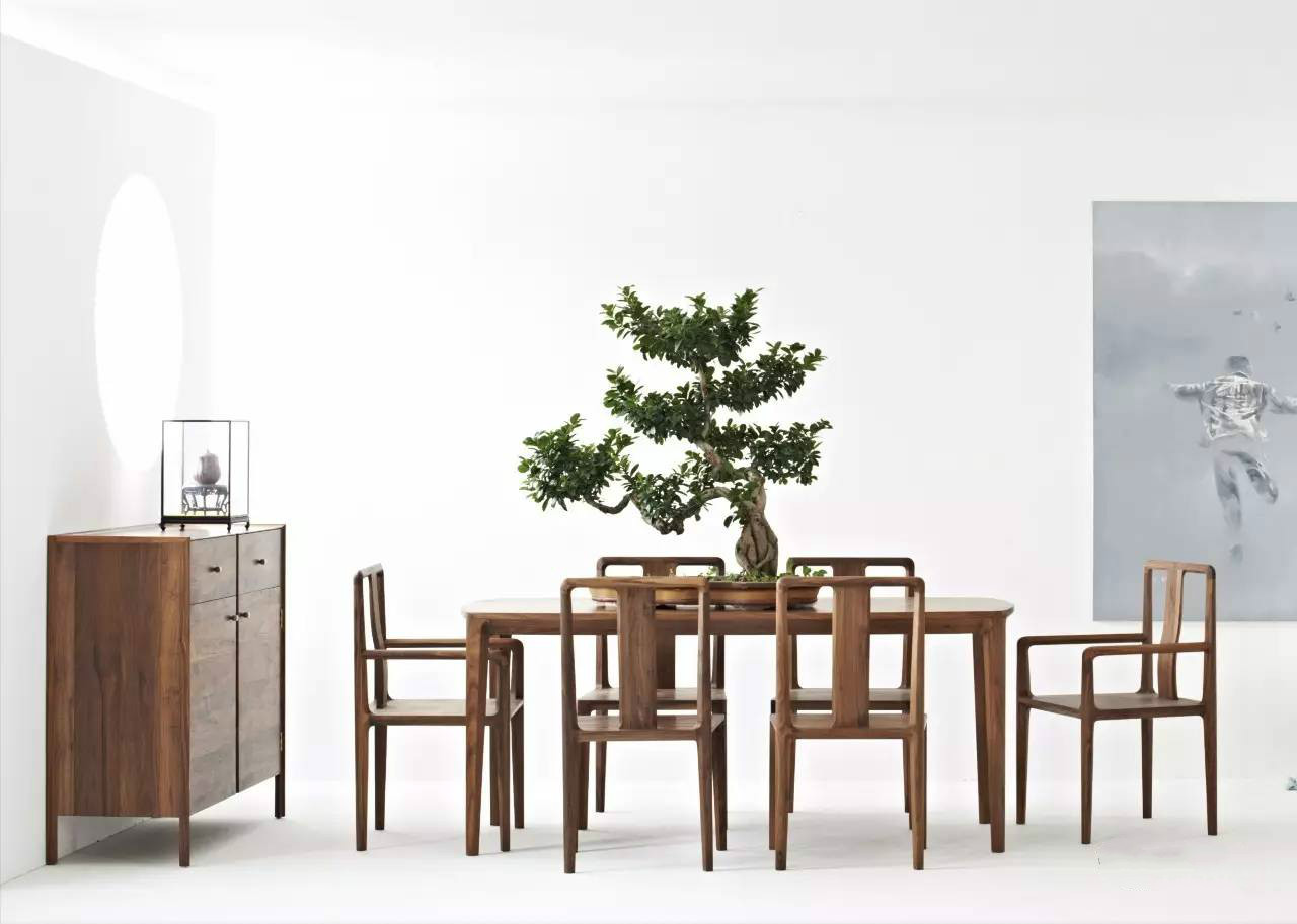 簡(jiǎn)潔大氣的中式家具，傳統(tǒng)之美！