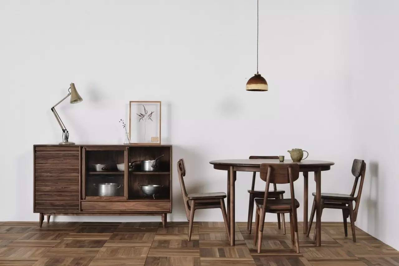 簡潔大氣的中式家具，傳統(tǒng)之美！