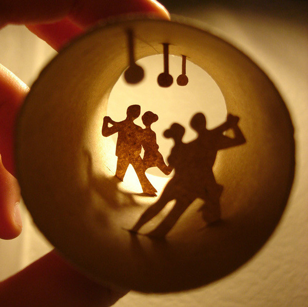 剪紙藝術(shù)，紙杯里的時(shí)光