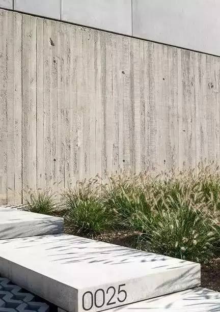 水泥墻樸素寂靜的美，庭院設(shè)計(jì)