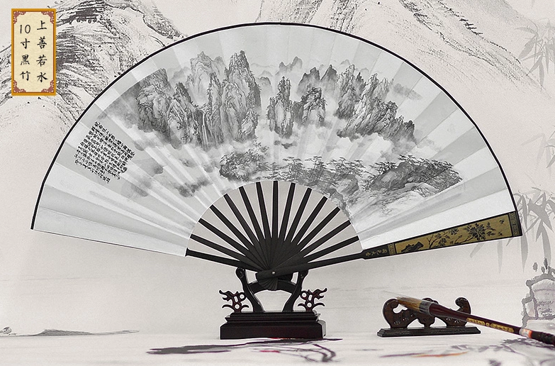 一組古典元素水墨畫(huà)絲綢折扇