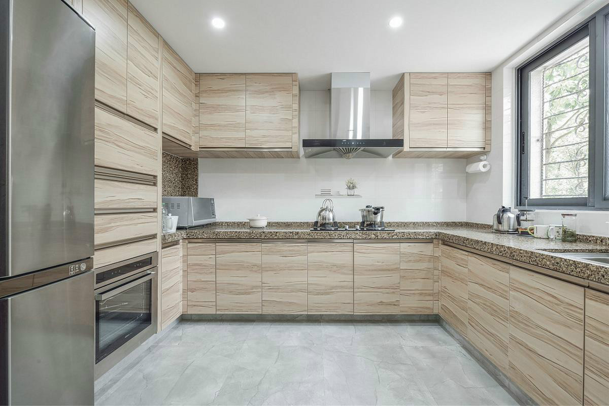 木色木香的居家空間裝修設(shè)計