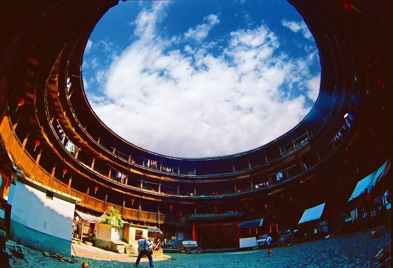 中國(guó)建筑六大派之一，閩派建筑