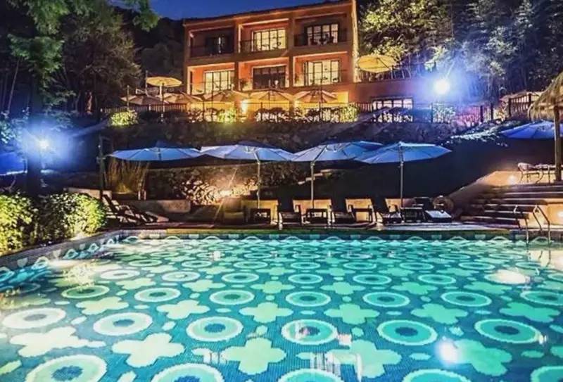 尚坡民宿，坐擁絕佳山景的無敵泳池