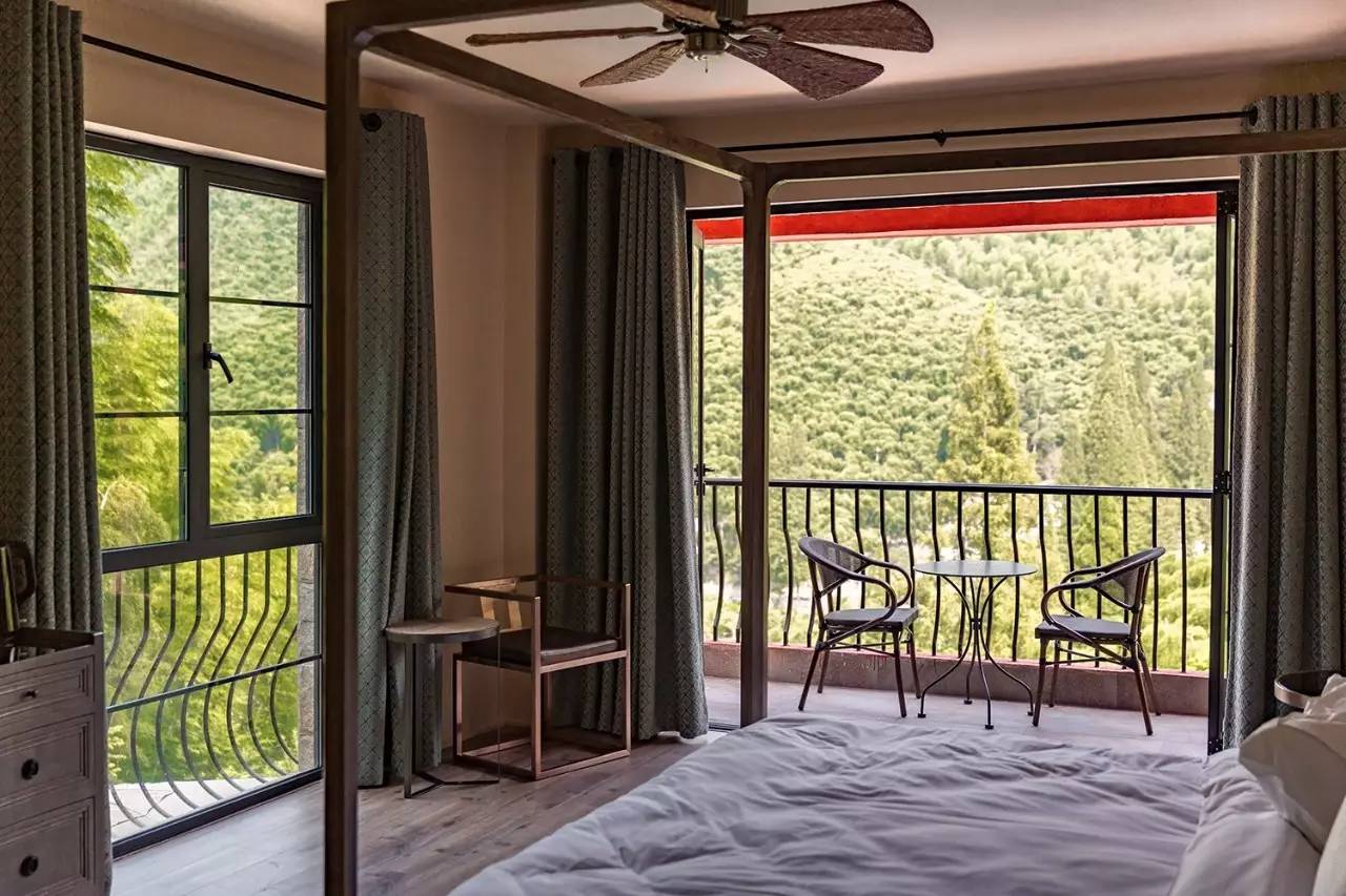 尚坡民宿，坐擁絕佳山景的無敵泳池