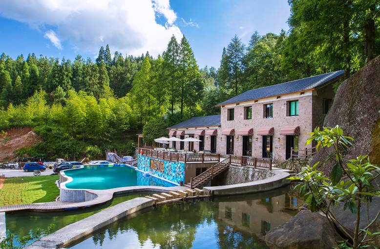 迷途綿嶺，悠悠秘境里的大山清涼