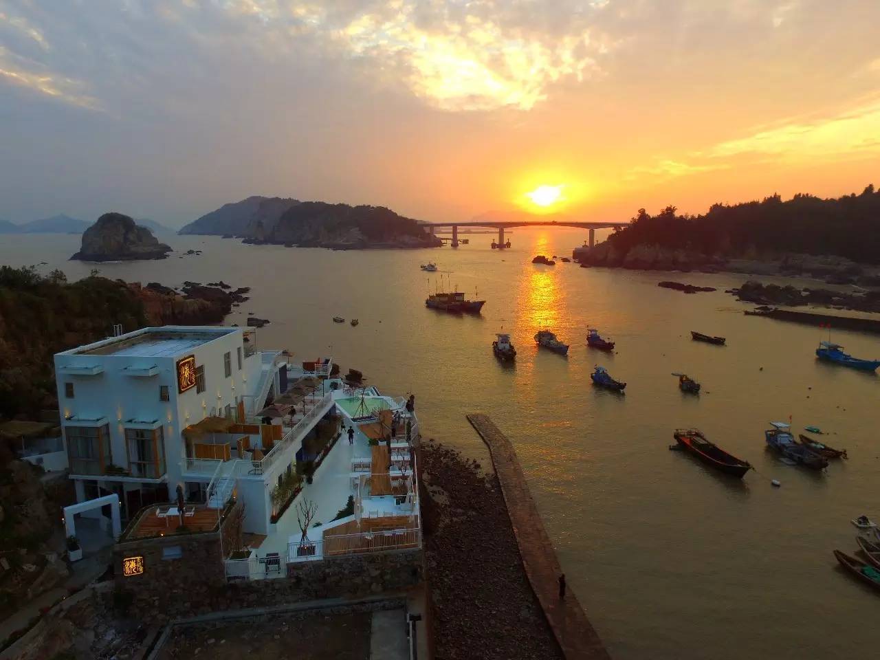 海天左舍，猶如撒歡在海與天的懷抱