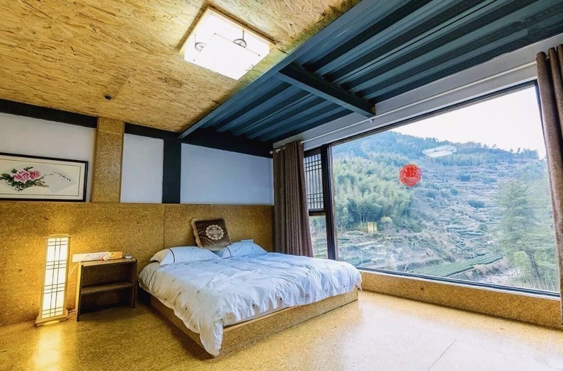 閑思居民宿，暢游在清涼山泉