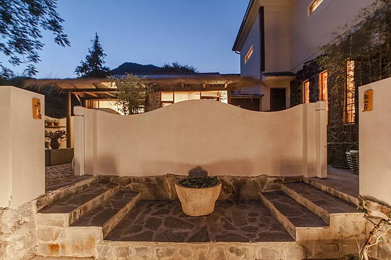 樸宿喜度，山田樹池交織的愜意時(shí)光