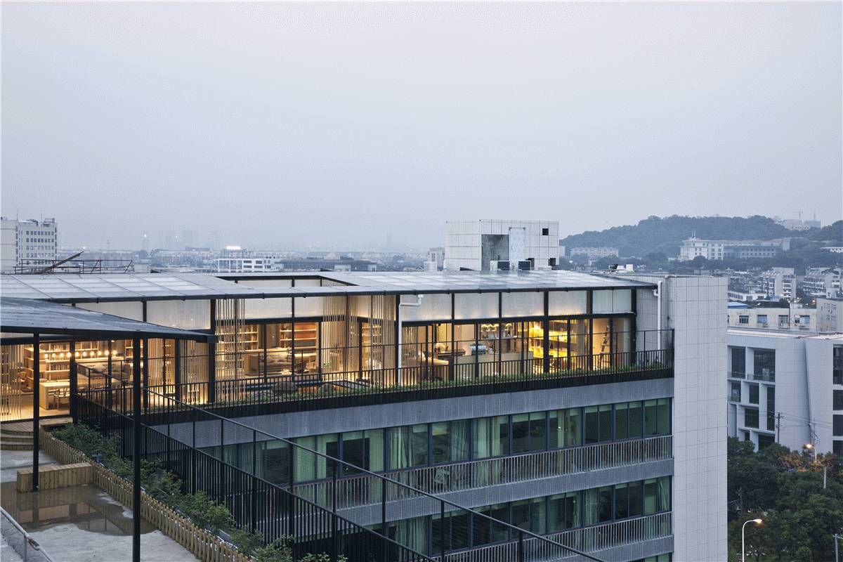 隱于繁華都市間，云初空間新中式裝修設(shè)計