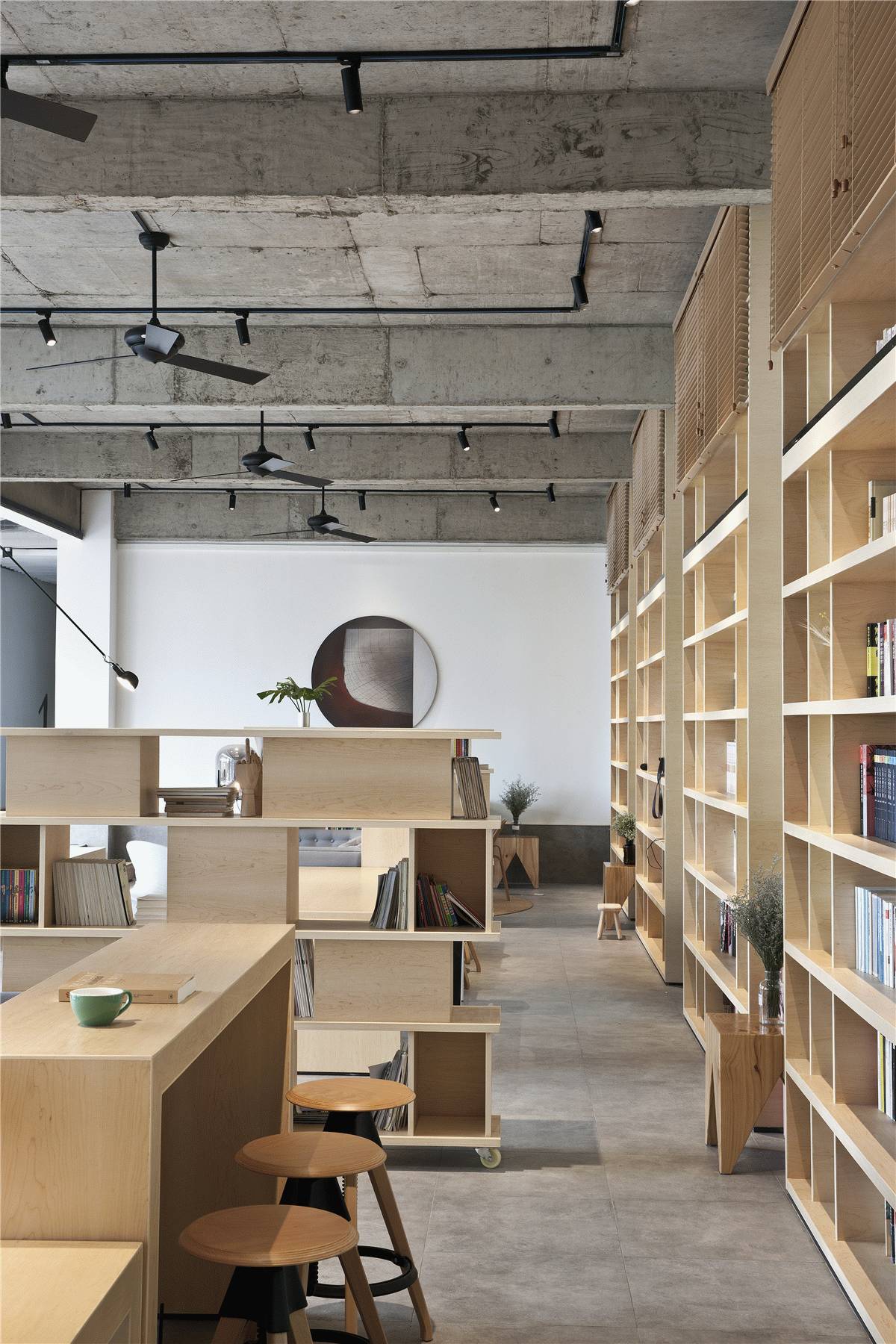 隱于繁華都市間，云初空間新中式裝修設(shè)計