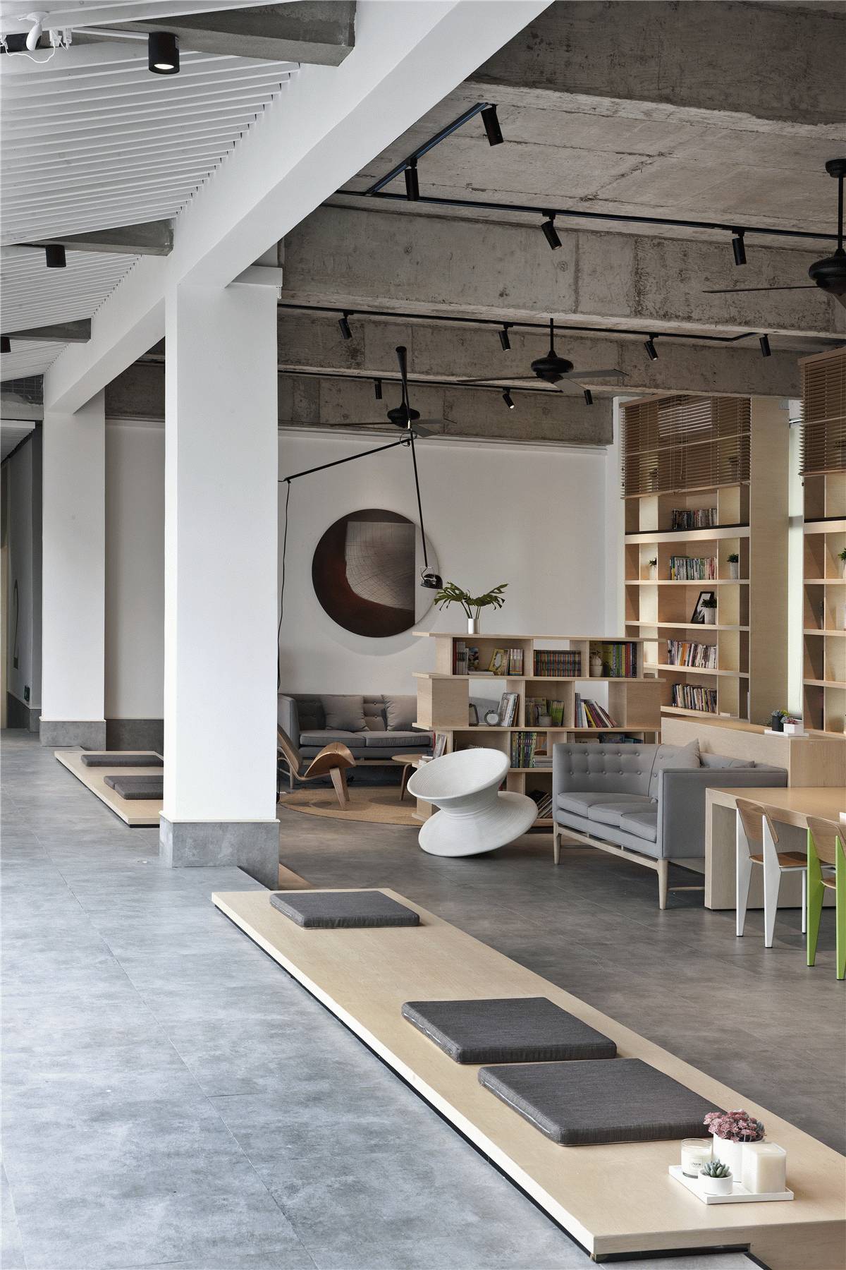 隱于繁華都市間，云初空間新中式裝修設(shè)計(jì)