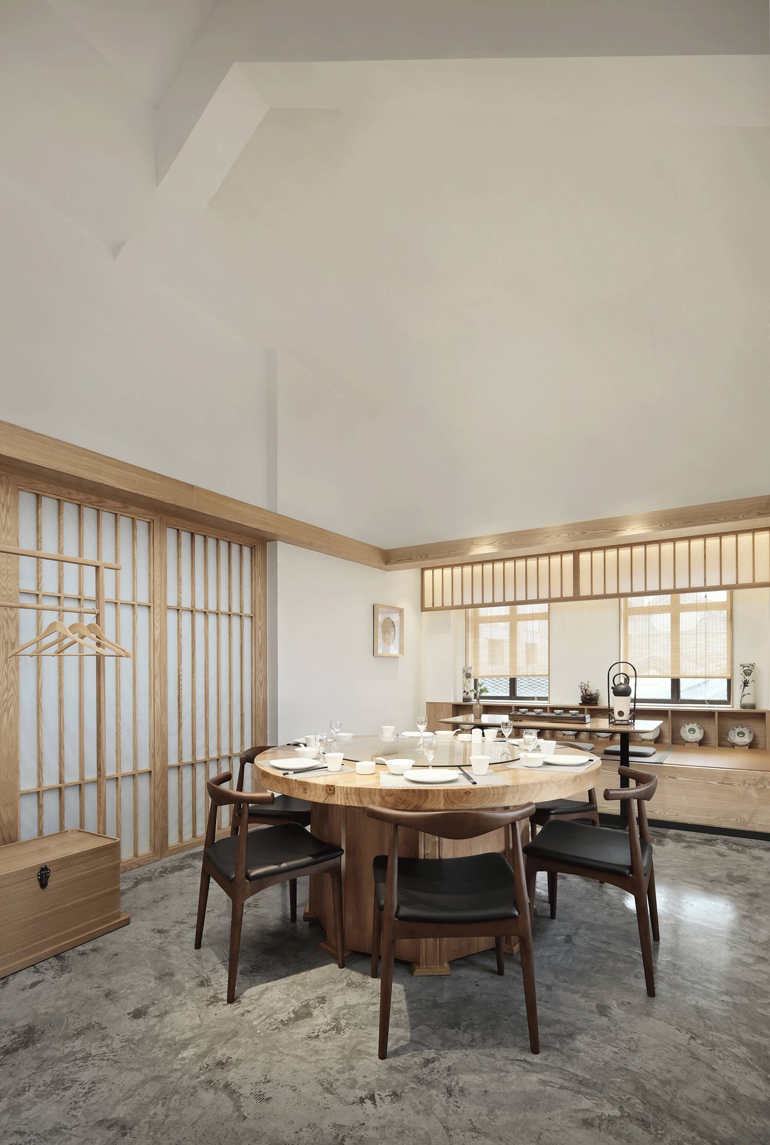 樸素安靜的禪意原木空間，中式裝修造景藝術(shù)