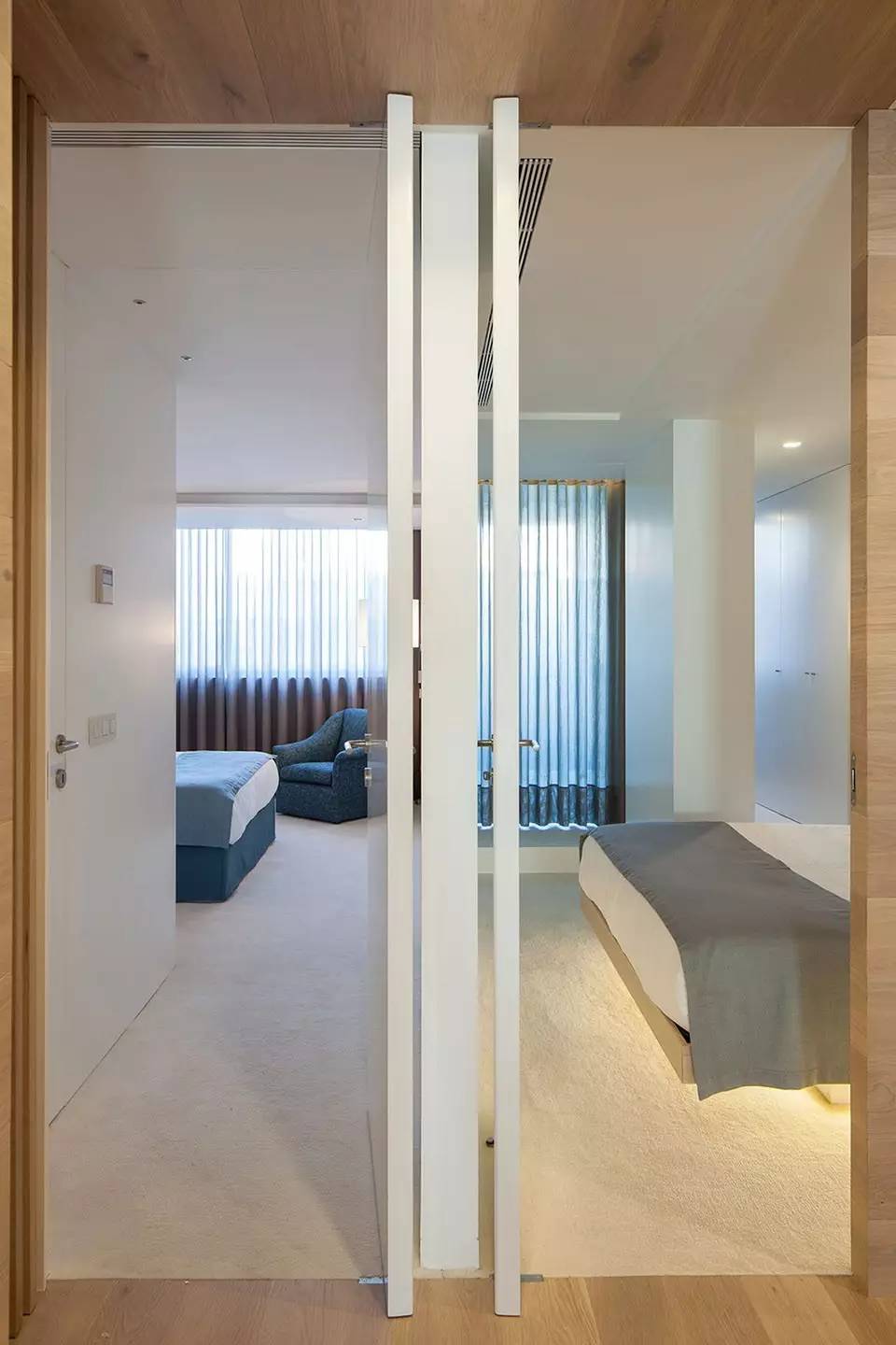 極簡原木海邊度假小屋，中式裝修設(shè)計