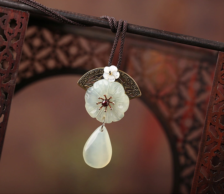 家佳樂文學飾品岫玉吊墜配飾項鏈