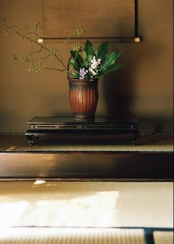 日本茶道文化的八大美：缺陷、簡素、枯槁、自