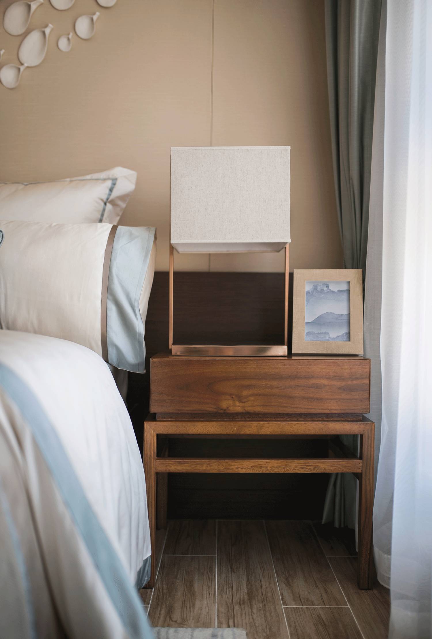 新中式設(shè)計(jì)中，臥室的運(yùn)用與表現(xiàn)