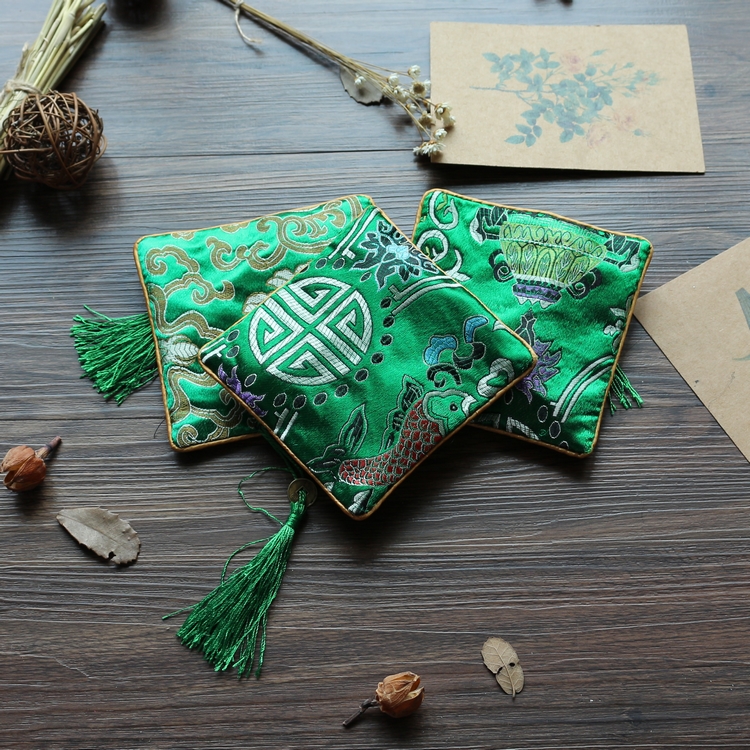 薦古典家佳樂文學(xué)刺繡荷包手工包