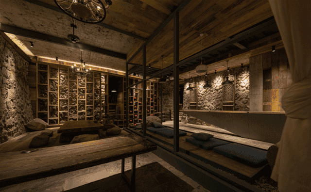 尋·尋客棧，一家超大藏書閣民宿設(shè)計